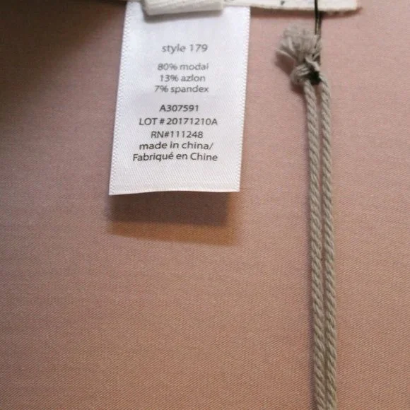 NWT Barefoot Dreams LUXE Milk Jersey Caftan Faded Rose Women's OS Plus H12720 - Picture 7 of 12